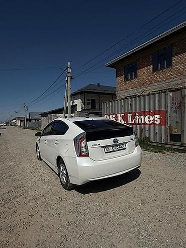 тайота пр: Toyota Prius: 2012 г., Гибрид, Лифтбек — 5