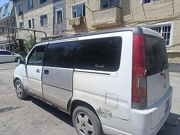 Honda Stepwgn: 2000 г., 0.2 - engine capacity л, Автомат, Газ, Вэн/Минивэн — 4