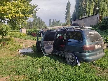 Volkswagen Sharan: 1995 г., 2 л, Минивэн — 3