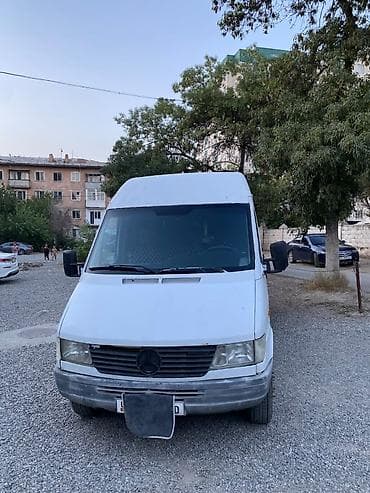 грузовая авто: Грузовик, Mercedes-Benz, Стандарт, 4 т, Б/у — 1