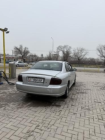 м рул: Hyundai Sonata: 2001 г., 2 л, Механика, Бензин, Седан — 5