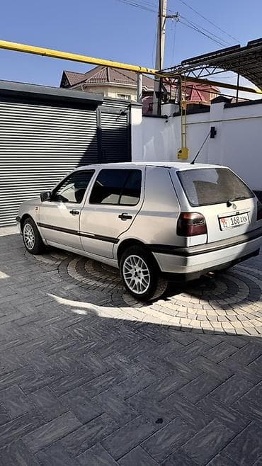 стекло гольф 2: Volkswagen Golf: 1993 г., 1.8 л, Ручные, Бензин, Хэтчбэк — 3