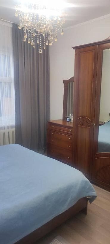 3 комнаты, 70 м², Золотой квадрат 5 этаж — 5