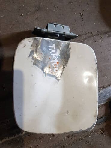 топливный фильтр камри 70 цена: Toyota Land Cruiser 100 Лючок бензобака, Тойота Ленд Круизер 100 люк — 1