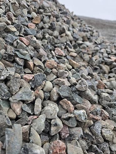 Канцтовары: Щебень, Для дороги, В тоннах, Камаз, Зил — 1