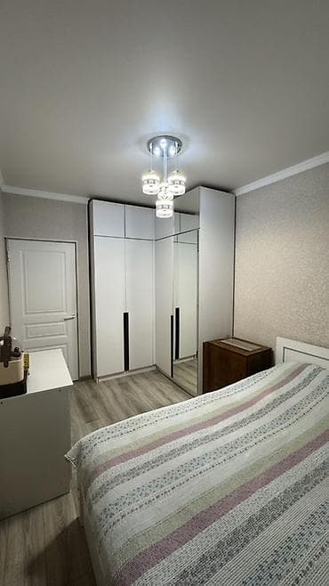 квартира берилет дордой 1: 3 бөлмө, 70 м², 105-серия, 1 кабат — 3