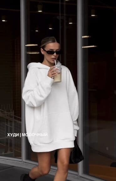 Киреге берилүүчү кийимдер: Комфортные Худи унисекс оверсайз - Свободный крой с пониженной линией — 4