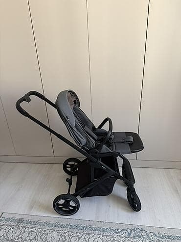 коляск: Прогулочная коляска серого цвета Carrello Alfa (покупали в maxi kids — 1