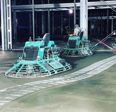 заливка пола: Стяжка Бесплатная консультация, Гарантия Больше 6 лет опыта — 5