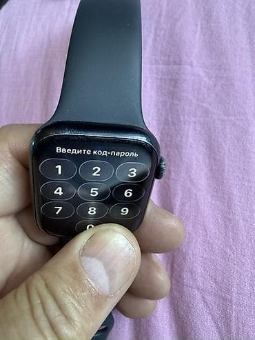 Apple Watch: Apple Watch Series 8, 45 мм, алюминиевый корпус цвета Midnight — 7