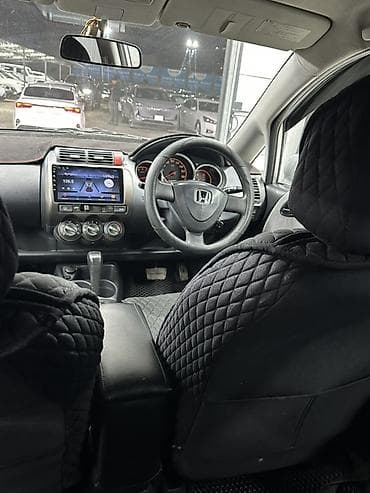 honda fit продаю: Honda Fit: 2003 г., 1.3 л, Бензин, Хэтчбэк — 5