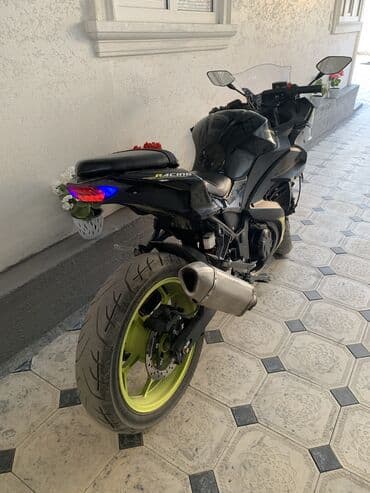 спринтер кузовные детали: Спортбайк CFMoto, 260 куб. см, Бензин, Взрослый, Б/у — 3