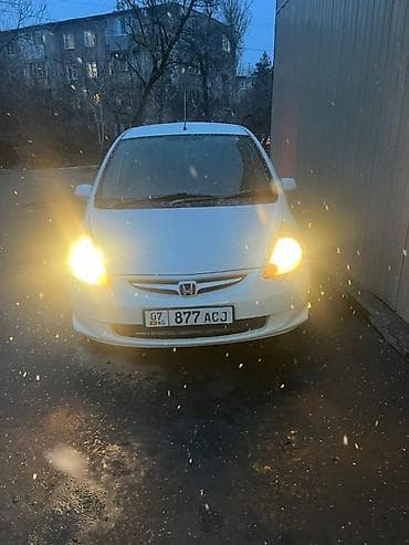 фит 2012: Honda Fit: 2002 г., 1.3 л, Вариатор, Бензин, Хэтчбэк — 5