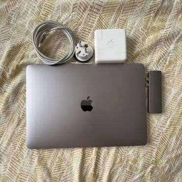 макбук про 2020: Ноутбук, Apple, 16 ГБ ОЗУ, Intel Core i7, 13.3 ", Б/у, Для работы, учебы, память SSD — 1