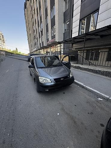 Hyundai Getz: 2003 г., 1.4 л, Кол менен иштөөчү, Бензин, Хетчбек lalafo.kg да Hyundai Getz: 2003 г., 1.4 л, Кол менен иштөөчү, Бензин, Хетчбек