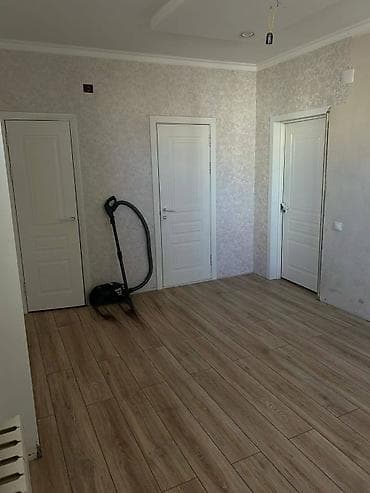 Комнаты: 3 комнаты, 90 м², Элитка, 4 этаж, Евроремонт — 5