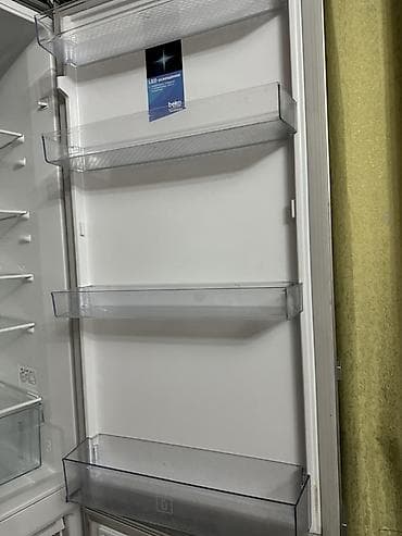 Холодильники: Холодильник Beko, Двухкамерный — 3