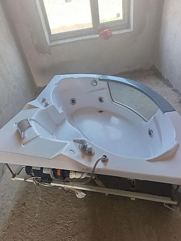 круглый бассейн: Джакузи, Угловая, Акрил — 1