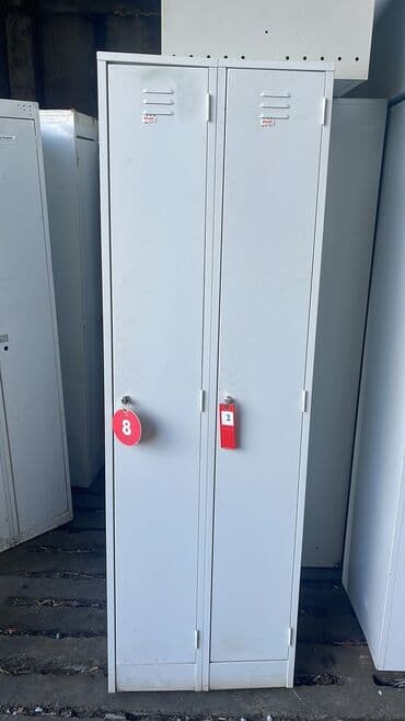 контейнеры для вещей: Шкаф металический бу, можно использовать для любого предназначения! — 4