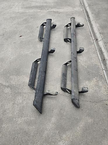 Наружные накладки порогов Toyota, Б/у