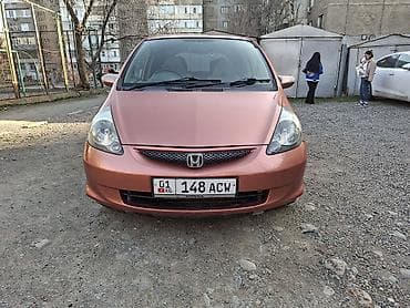 karina e: Honda Fit: 2005 г., 1.3 л, Вариатор, Бензин, Хэтчбэк — 4