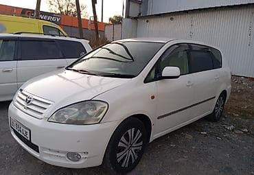 портер 1 сидения: Toyota Ipsum: 2001 г., 2.4 л, Автомат, Бензин, Минивэн — 2