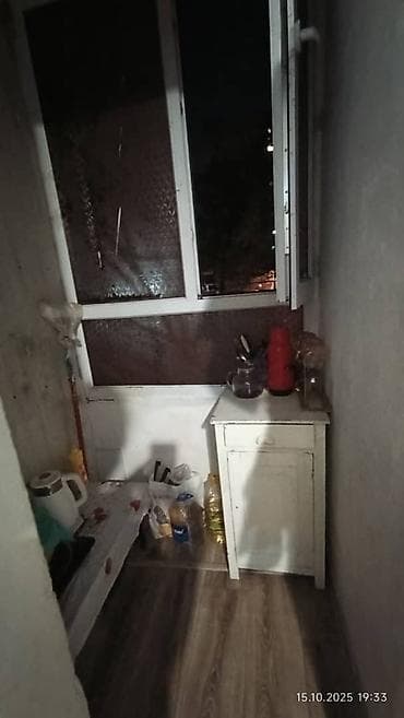 сдам комнату с хозяйкой: 1 комната, 13 м², Гостиничный тип, 1 этаж, Косметический ремонт — 5