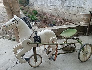 Балдар транспорту: Винтажная детская педальная тележка-лошадка. - Конструкция — 1