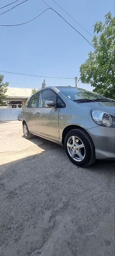byd e3: Honda Jazz: 2004 г., 1.3 л, Механика, Бензин, Хэтчбэк — 1