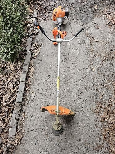 Садовая мебель: Триммер, мотокоса, Б/у, Бензиновый, 2-х тактный двигатель, Самовывоз — 2