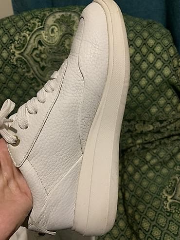 женские кожаные кроссовки: Кроссовки, 37, Geox, Б/у, цвет - Белый — 2