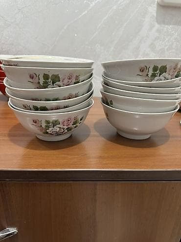 dish sets: 42 предмета, Наборы керамических, покрытых глазурью пиал, кесе малые — 8