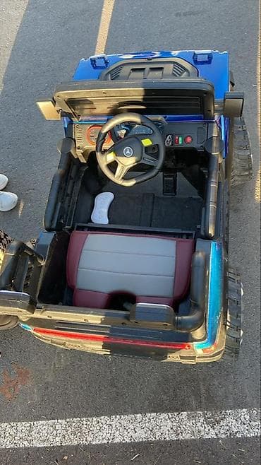 автомат детский: Детский электрокар, Б/у — 3