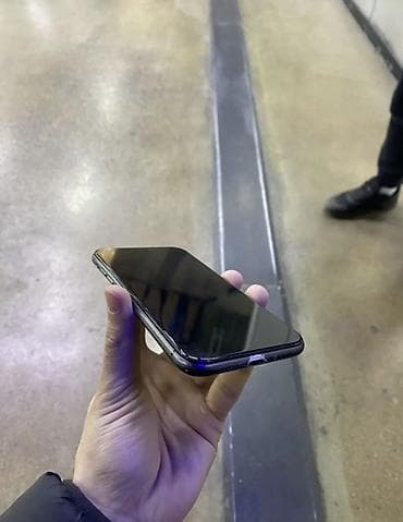 IPhone 11, Черный