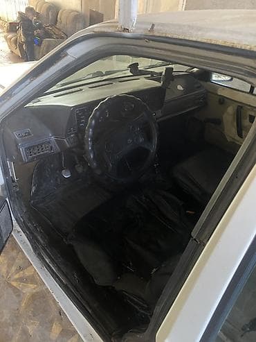 я ищу пасат: Volkswagen Passat Variant: 1988 г., 1.8 л, Ручные, Бензин, Универсал — 6