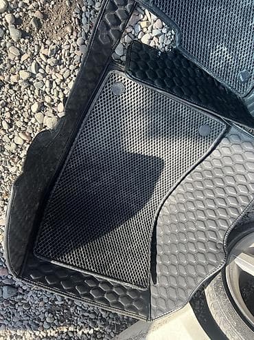 Тюнинг: Продам 3d полики на Mercedes cls. Состояние отличное — 3