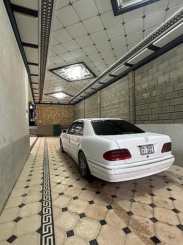 капот w211: Mercedes-Benz E-Class: 2001 г., 3.2 л, Автомат, Бензин, Седан — 5