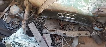 бампер а4: Автозапчасти для Audi (эмблема на решётке радиатора). Набор — 2