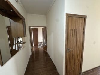 рядом с аламединским рынком: 1 бөлмө, 45 кв. м, 106-серия жакшыртылган, 8 кабат, Косметикалык ремонт — 4