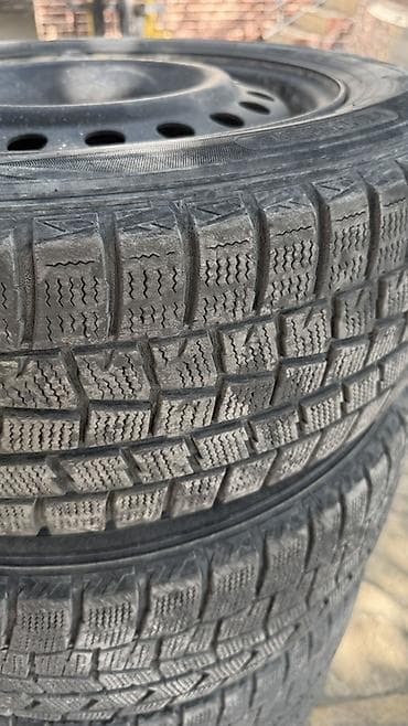 Шиналар жана дисктер: Комплект зимних шин Dunlop на штампованных стальных дисках.на хонда — 4