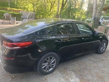 Продажа авто: Kia K5: 2019 г., 2 л, Автомат, Газ, Седан — 2