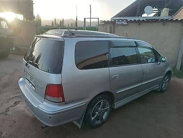 одиссей граната: Honda Odyssey: 1998 г., Минивэн — 4