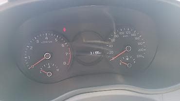 Транспорт: Kia Morning: 2021 г., 1 л, Кол менен иштөөчү, Бензин, Хетчбек — 5