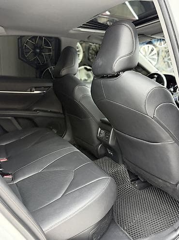 карасаев: Toyota Camry: 2019 г., 2.5 л, Автомат, Гибрид, Седан — 10