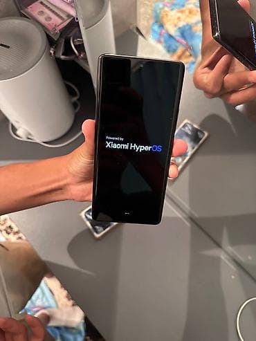 ми 9 с: Redmi, Redmi Note 14 Pro, Б/у, 256 ГБ, цвет - Черный, 2 SIM — 3