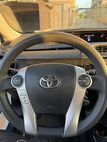 cvt: Toyota Aqua: 2016 г., 1.5 л, Вариатор, Гибрид, Хэтчбэк — 5