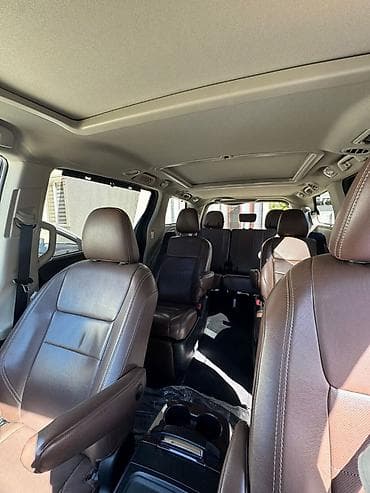 id 4: Toyota Sienna: 2019 г., 3.5 л, Автомат, Бензин, Минивэн — 6