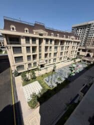 ищу квартиру подселением: 5 и более комнат, 182 м², Элитка, 4 этаж, ПСО (под самоотделку) — 10