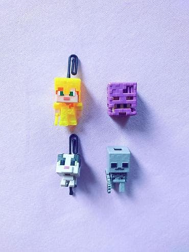 киндеров: Фигурки/игрушки Kinder Joy Minecraft (Киндер Джой Майнкрафт). Цена за — 1