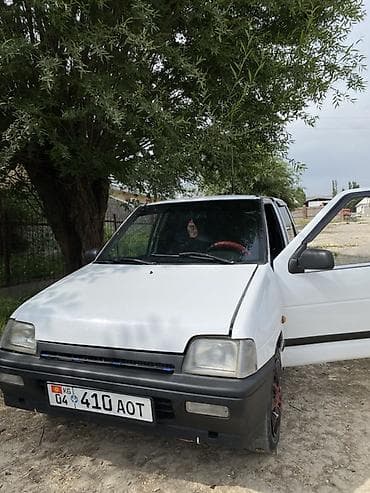 к5 зеркало: Легковой я автомобиль хэтчбек белого цвета. Полный завот — 5